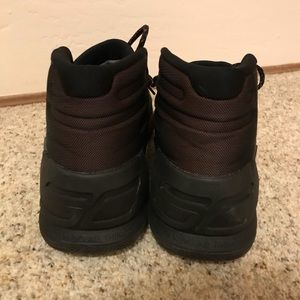 Under Armour curry 3s